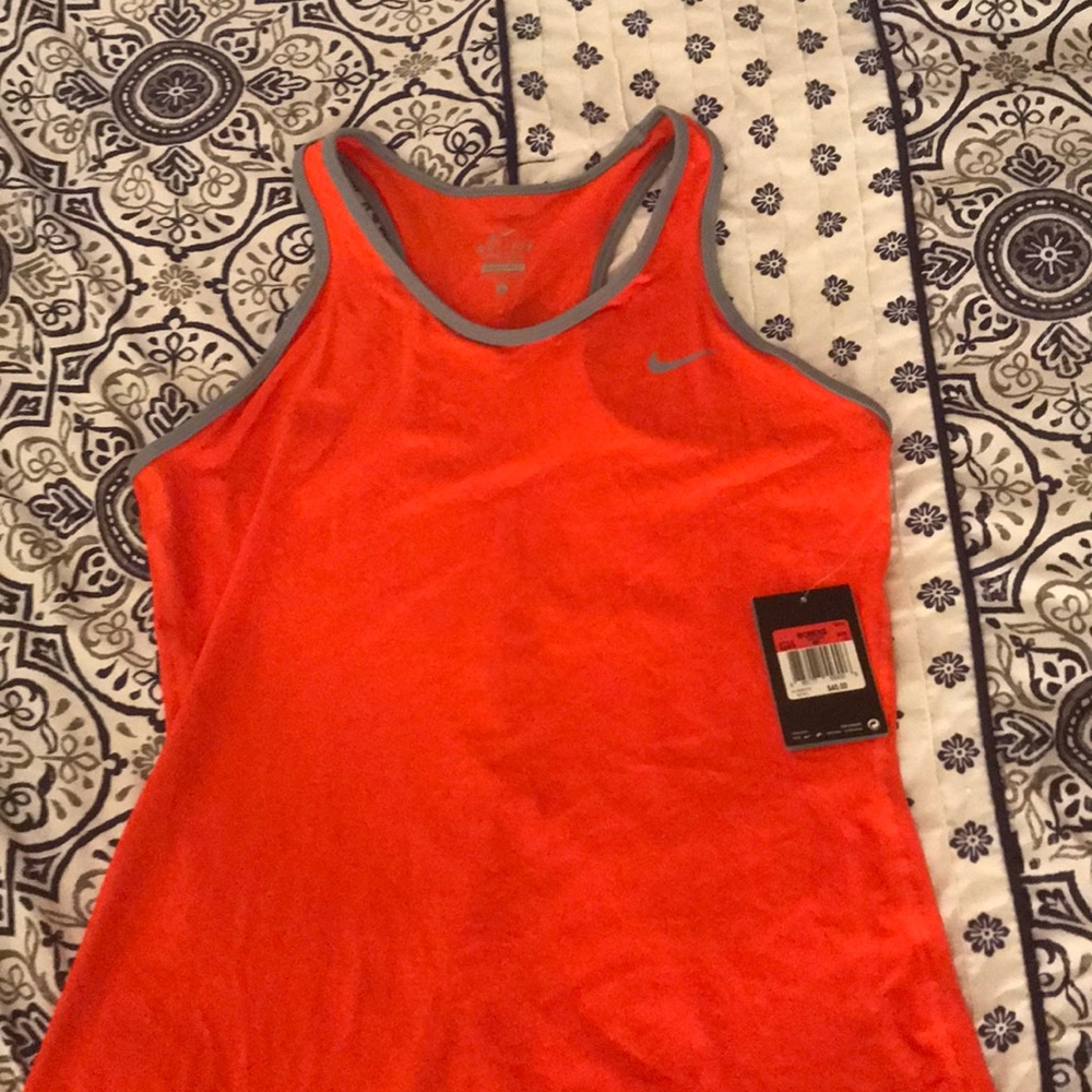 Nike Dri-fit tennis NWT